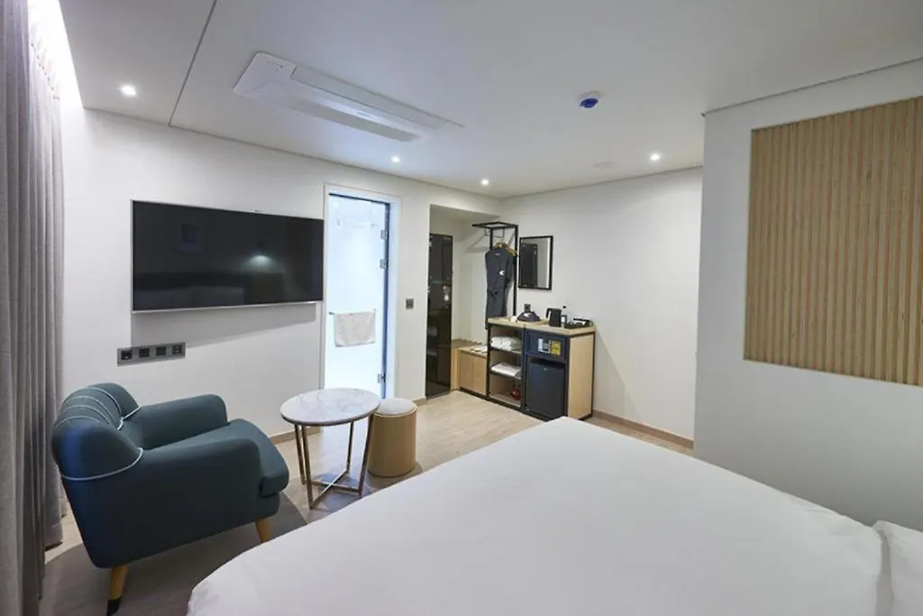 Hound Hotel Yeonsan Puszan