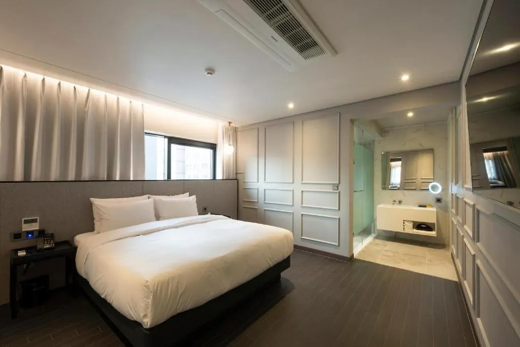 Hound Hotel Yeonsan Puszan