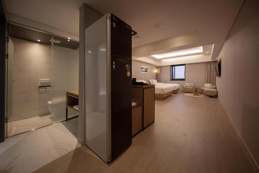 Hound Hotel Yeonsan Puszan