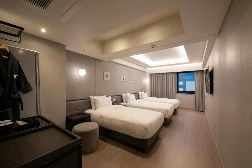 Hound Hotel Yeonsan Puszan