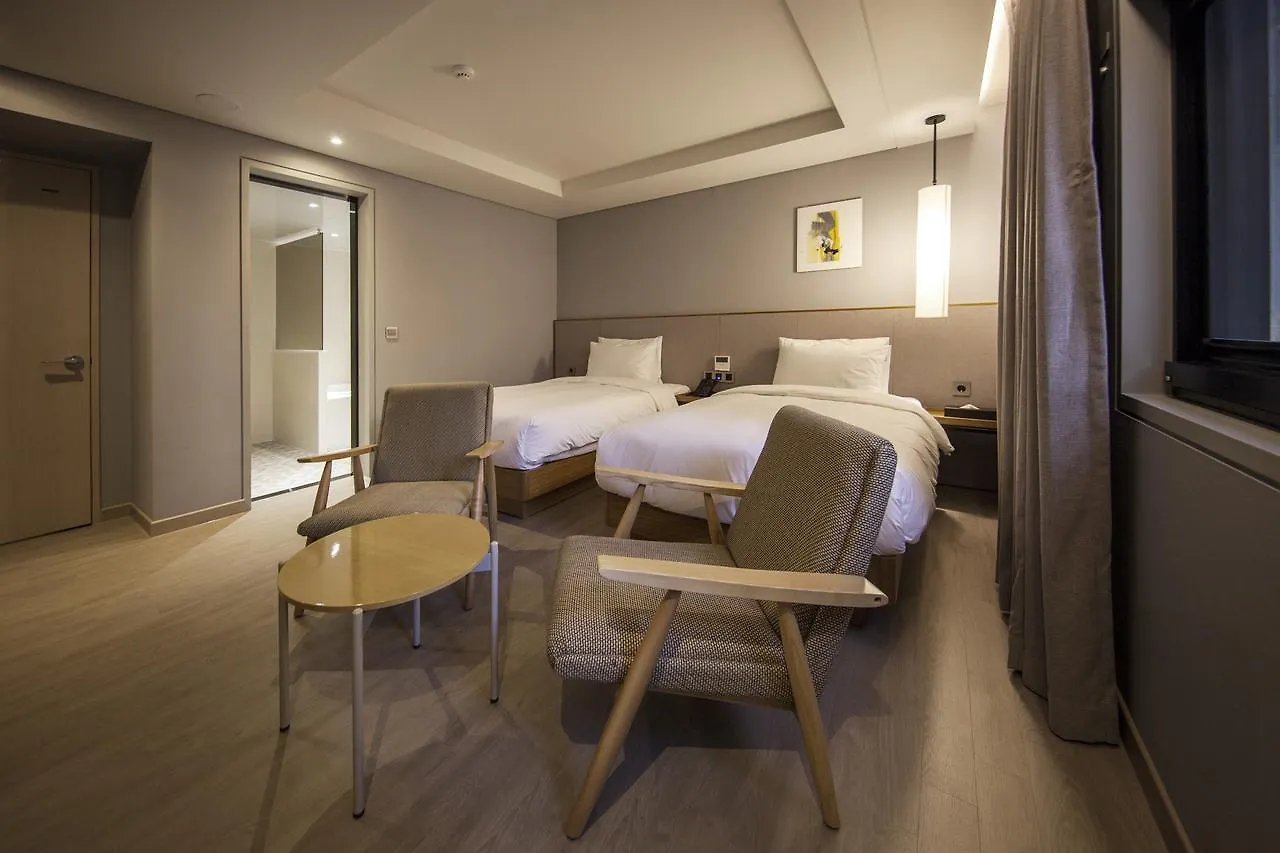 Hound Hotel Yeonsan Puszan 3*,  Dél-Korea